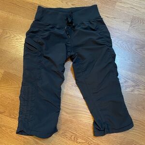 Zella Cropped Workout Pants, Size 2